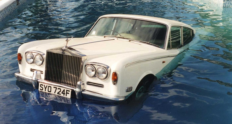 Illustration for article titled Cars on Album Covers